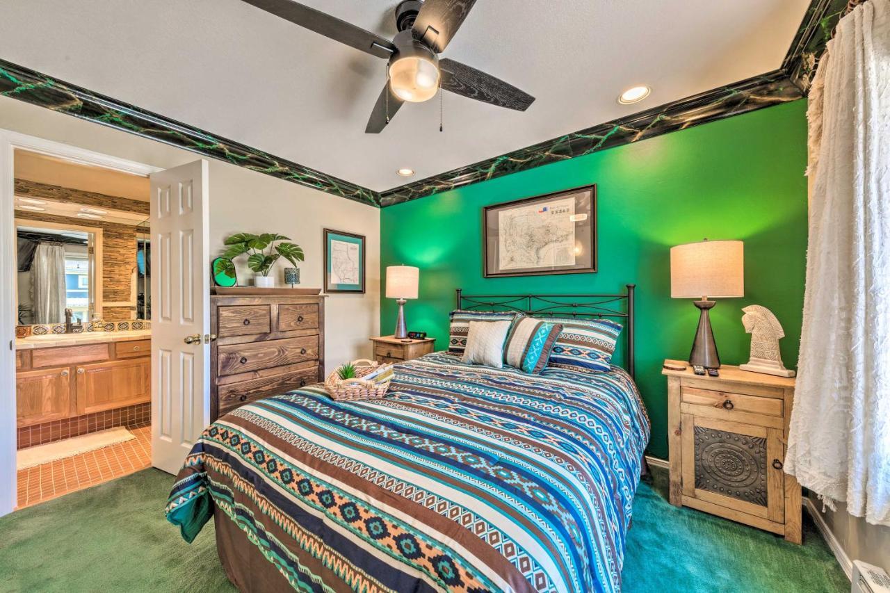 Eclectic Home With Deck 4 Miles To Ski Cloudcroft! Экстерьер фото